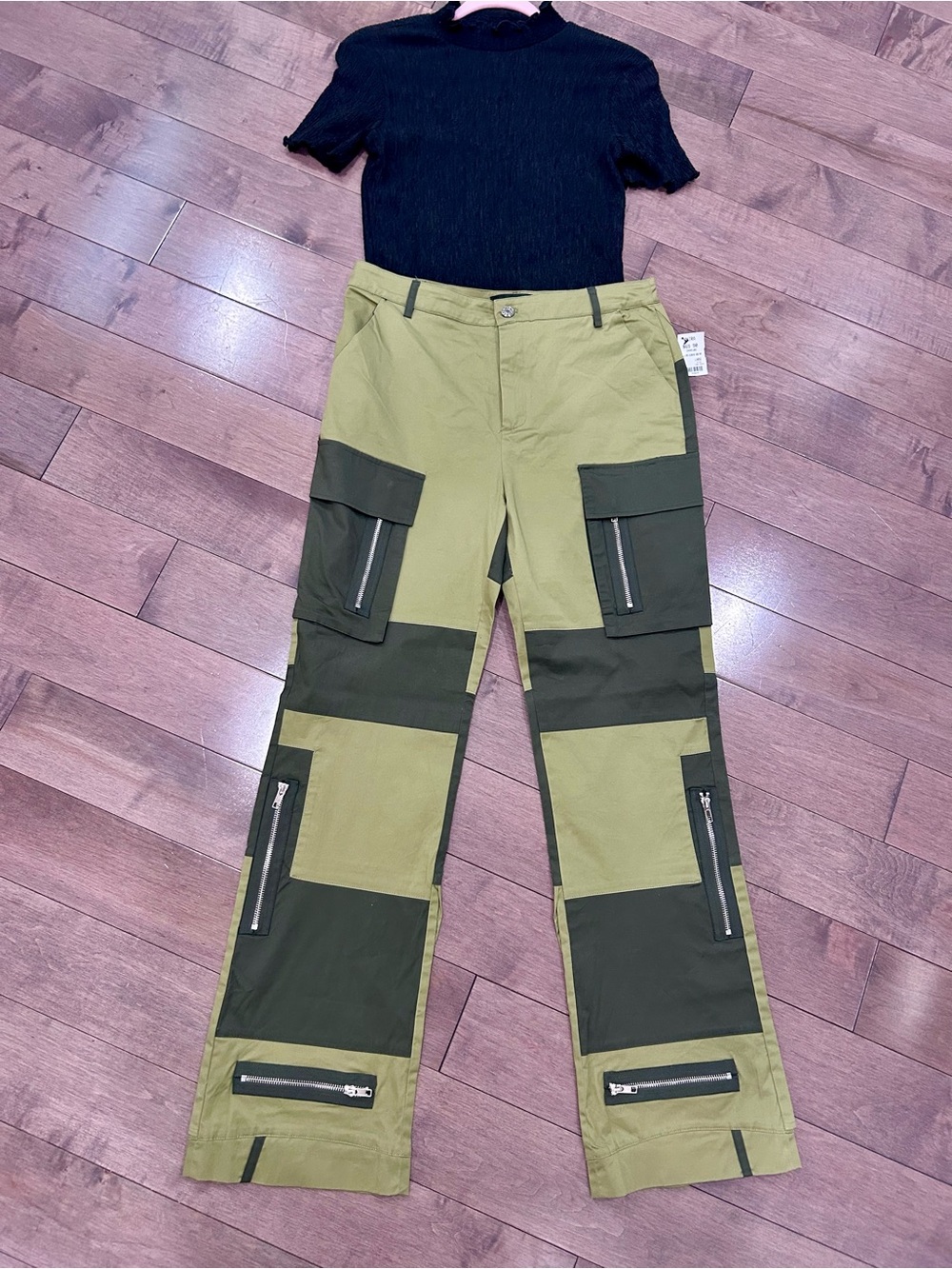 Akira Green High Waist Cargo Pants 97% Cotton “Light Weight” - Large
